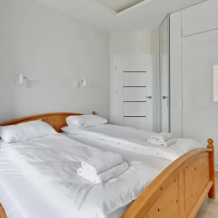 Comfort Moniuszki Apartman *